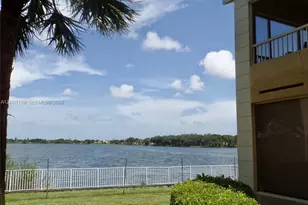 2890 N Oakland Forest Dr, Oakland Park, FL 33309 - Photo 36