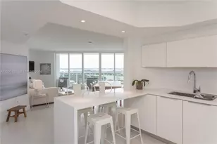 6301 Collins Ave, Miami Beach, FL 33141 - Photo 4