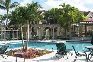 15650 SW 105th Ln, Miami, FL 33196 - Photo 14
