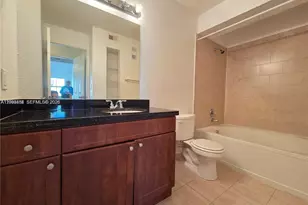 15650 SW 105th Ln, Miami, FL 33196 - Photo 10