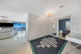 488 NE 18th St, Miami, FL 33132 - Photo 16