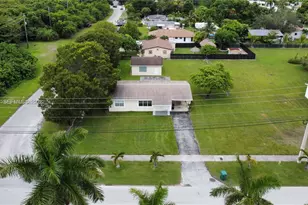 640 SW 5th Ave, Florida City, FL 33034 - Photo 16
