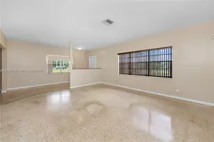640 SW 5th Ave, Florida City, FL 33034 - Photo 2