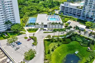 15051 Royal Oaks Ln, North Miami, FL 33181 - Photo 18