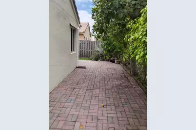 519 Talavera Rd, Weston, FL 33326 - Photo 6