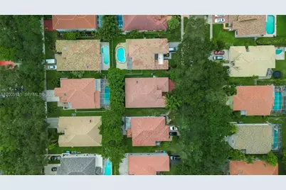 4033 Trenton Ave, Cooper City, FL 33026 - Photo 16