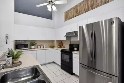 4033 Trenton Ave, Cooper City, FL 33026 - Photo 6