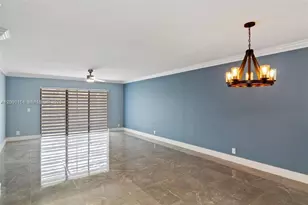 390 Racquet Club Rd, Weston, FL 33326 - Photo 4