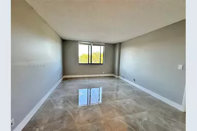 901 Hillcrest Dr #315, Hollywood, FL 33021 - Photo 1