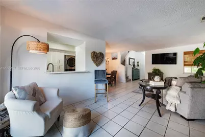 20801 SW 83rd Ave, Cutler Bay, FL 33189 - Photo 4