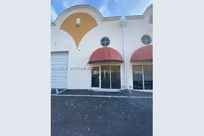 13850 SW 143rd Ct #18, Miami, FL 33186 - Photo 2