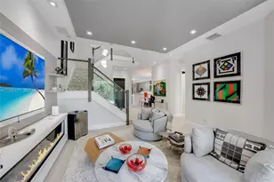 1366 W Harbor Vw W, Hollywood, FL 33019 - Photo 20