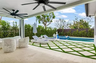 16051 NW 87th Ct, Miami Lakes, FL 33018 - Photo 8
