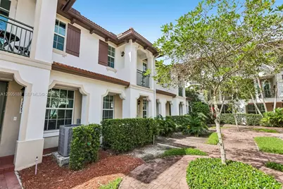 12005 SW 30th Ct, Miramar, FL 33025 - Photo 2