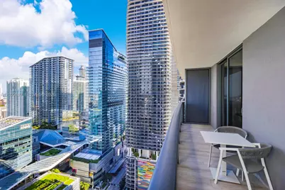 55 SW 9th St #3010, Miami, FL 33130 - Photo 10