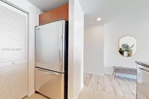 244 Biscayne Blvd, Miami, FL 33132 - Photo 14