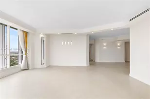 21150 Point Pl, Aventura, FL 33180 - Photo 10