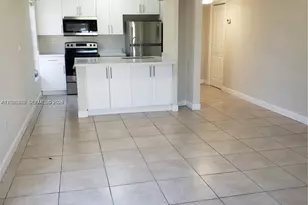4550 W 16th Ave, Hialeah, FL 33012 - Photo 14