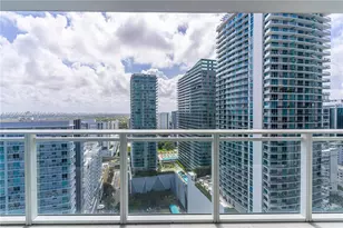 1080 Brickell Ave, Miami, FL 33131 - Photo 4
