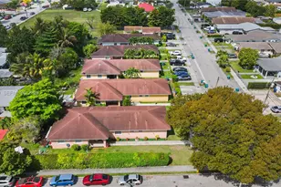 11002 SW 3rd St, Sweetwater, FL 33174 - Photo 12