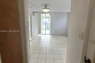 2861 Leonard Dr, Aventura, FL 33160 - Photo 4