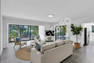 20332 NE 34th Ct, Aventura, FL 33180 - Photo 2