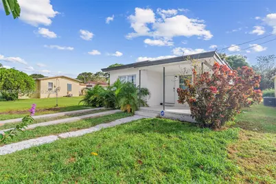 1408 N 23rd St #0, Fort Pierce, FL 34950 - Photo 4