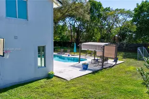 7330 SW 165th St, Palmetto Bay, FL 33157 - Photo 26