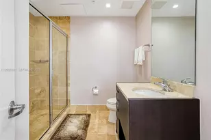 18201 Collins Ave, Sunny Isles Beach, FL 33160 - Photo 24
