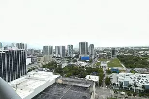 1750 N Bayshore Dr, Miami, FL 33132 - Photo 18
