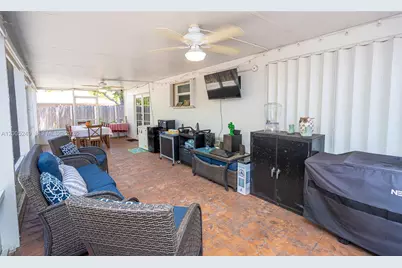 9786 SW 222nd Ter, Cutler Bay, FL 33190 - Photo 44
