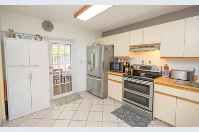9786 SW 222nd Ter, Cutler Bay, FL 33190 - Photo 20