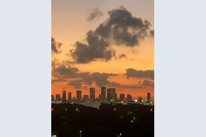 2625 Collins Ave #1508, Miami Beach, FL 33140 - Photo 18