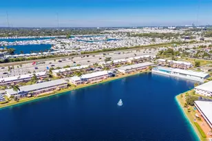 901 SW 11th Ave, Hallandale Beach, FL 33009 - Photo 18