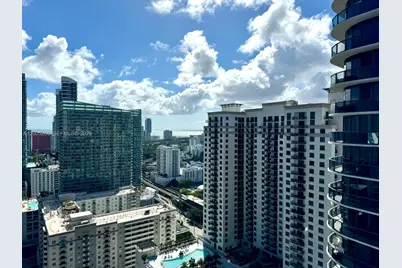 45 SW 9th St #3107, Miami, FL 33130 - Photo 8