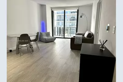 45 SW 9th St #3107, Miami, FL 33130 - Photo 2