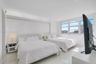 6917 Collins Ave #820, Miami Beach, FL 33141 - Photo 14
