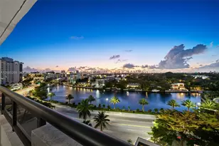 2555 Collins Ave, Miami Beach, FL 33140 - Photo 24