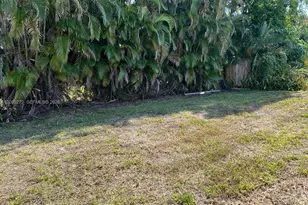 1066 Highlands Dr, Naples, FL 34103 - Photo 28