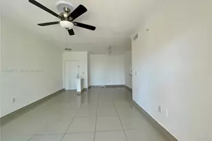 17100 N Bay Rd, Sunny Isles Beach, FL 33160 - Photo 4