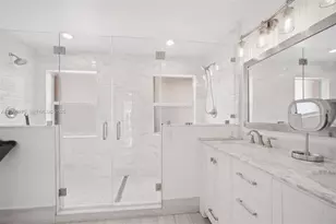 685 SW 198th Terrace, Pembroke Pines, FL 33029 - Photo 16