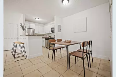7195 NW 179th St #106, Hialeah, FL 33015 - Photo 12