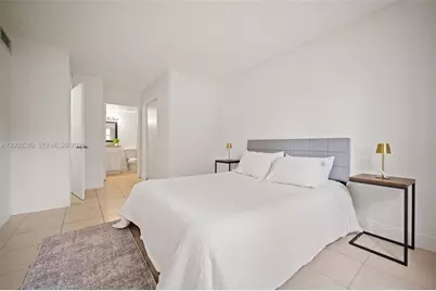 7195 NW 179th St #106, Hialeah, FL 33015 - Photo 20