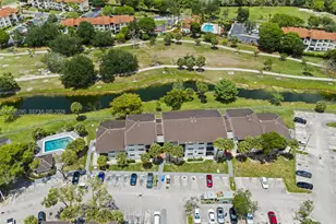 7195 NW 179th St, Hialeah, FL 33015 - Photo 4