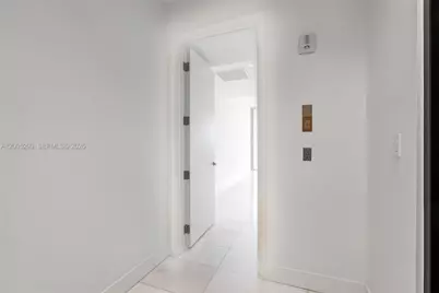 175 SE 25 Rd #2803, Miami, FL 33129 - Photo 12