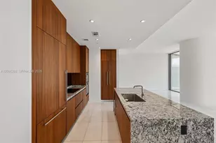 175 SE 25th Rd, Miami, FL 33129 - Photo 28