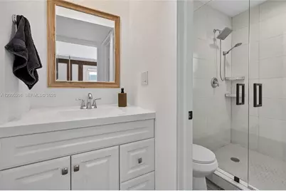541 NW 109th St, Miami, FL 33168 - Photo 14