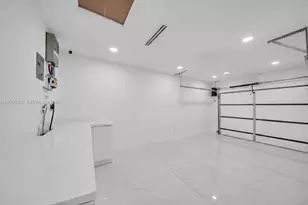 990 NW 131st Ave, Miami, FL 33182 - Photo 34