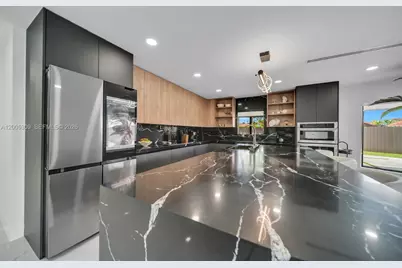 990 NW 131st Ave, Miami, FL 33182 - Photo 16