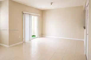 11503 NW 89th St, Doral, FL 33178 - Photo 4